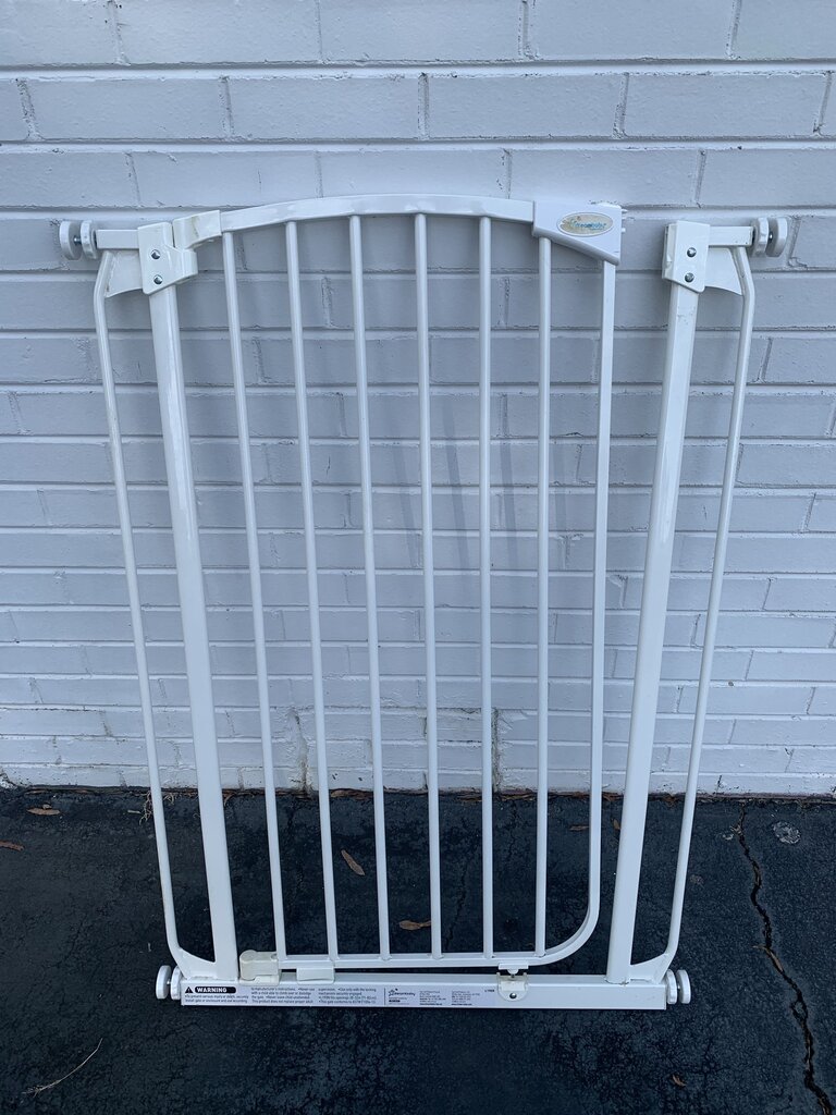 Chelsea Extra Tall Auto Close Metal Baby Gate