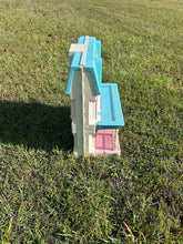 Load image into Gallery viewer, Loving Family Folding dollhouse vintage 1993
