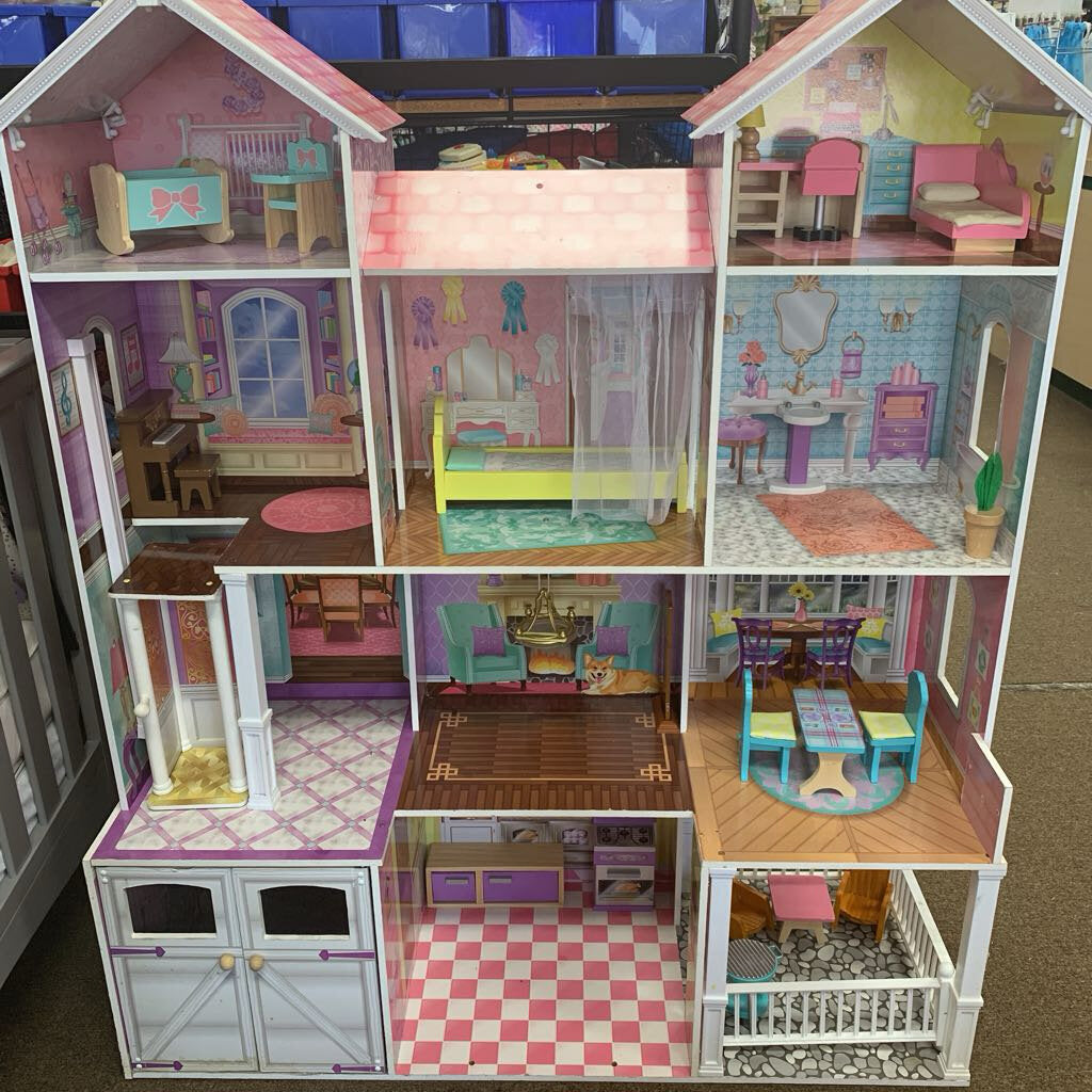 Country Estate Wooden Dollhouse w/Accessories
