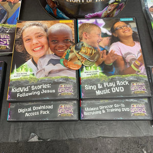 Cave Quest:Following Jesus the Light of the World VBS Ultimate Starter Kit & Digital-Religion (Group Publishing)