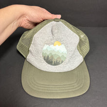 Load image into Gallery viewer, Boys Mountains Hat

