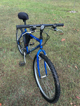 Load image into Gallery viewer, Raleigh USA M-30 Mountain trail bicycle/bike

