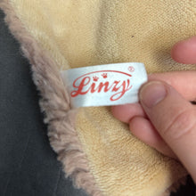 Load image into Gallery viewer, Bear Rattle Security Blanket (Linzy)
