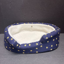 Load image into Gallery viewer, Paw Print Pet Bed
