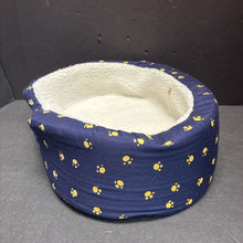 Load image into Gallery viewer, Paw Print Pet Bed

