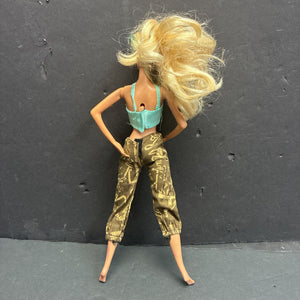 Doll w/Movable Arms in Top & Pants 1999 Vintage Collectible