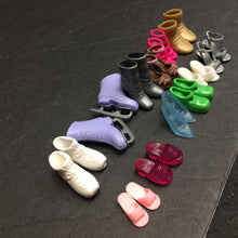 Load image into Gallery viewer, 12pk Shoes
