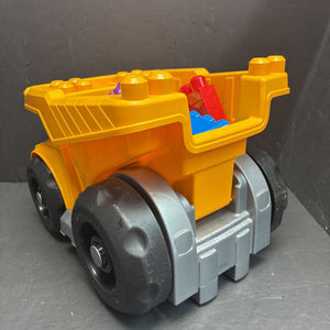 CAT Construction Dump Truck w/Blocks