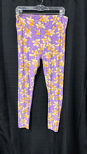 Load image into Gallery viewer, Flower Leggings
