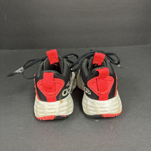 Load image into Gallery viewer, Girls Own the Game 2.0 Basketball Shoes
