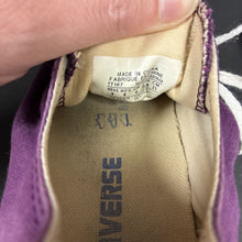 Load image into Gallery viewer, Girls Low Top Sneakers
