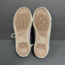 Load image into Gallery viewer, Girls Low Top Sneakers
