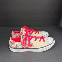 Load image into Gallery viewer, Girls &quot;Pretty Strong&quot; Flower Low Top Sneakers
