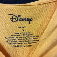 Load image into Gallery viewer, Hooded Top Disney

