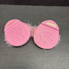 Load image into Gallery viewer, Fuzzy Flip Flops
