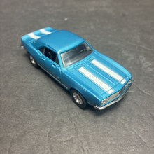 Load image into Gallery viewer, 1967 Chevrolet Camaro Z-28 Diecast Car (Road Signature)
