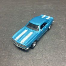 Load image into Gallery viewer, 1967 Chevrolet Camaro Z-28 Diecast Car (Road Signature)
