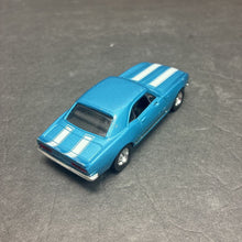 Load image into Gallery viewer, 1967 Chevrolet Camaro Z-28 Diecast Car (Road Signature)
