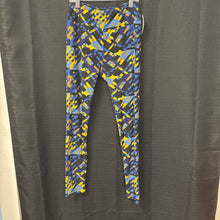 Load image into Gallery viewer, Patterned Leggings
