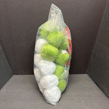 Load image into Gallery viewer, Grinch Christmas Snowball Fight (NEW)
