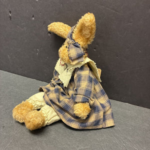 Artisan Series Daisey Collectible Bunny