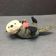 Load image into Gallery viewer, Otter w/Starfish Plush
