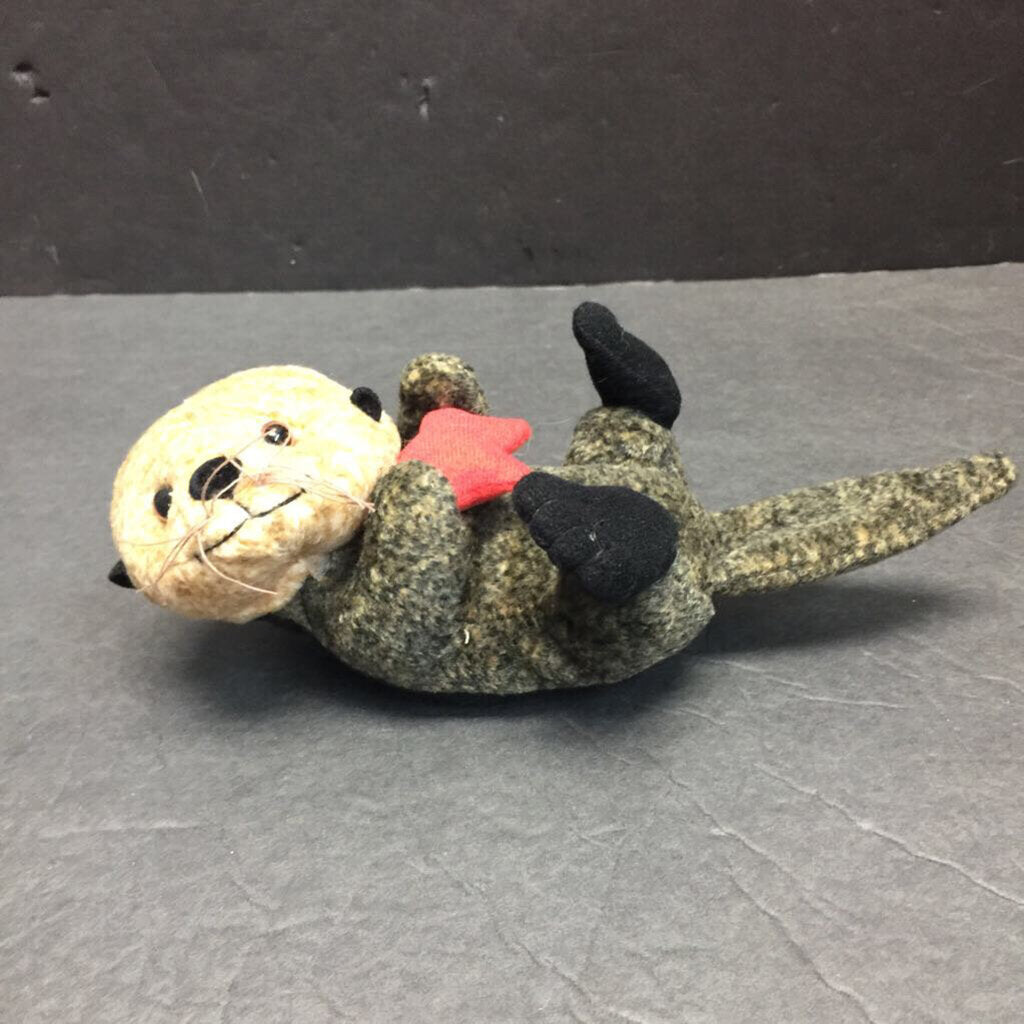 Otter w/Starfish Plush