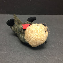 Load image into Gallery viewer, Otter w/Starfish Plush
