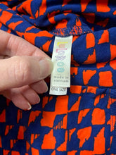 Load image into Gallery viewer, Patterned Leggings
