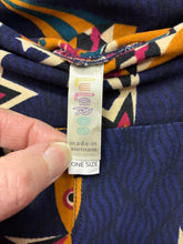 Load image into Gallery viewer, Fish Leggings
