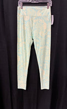 Load image into Gallery viewer, Paisley Leggings
