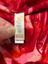 Load image into Gallery viewer, Striped Heart Leggings
