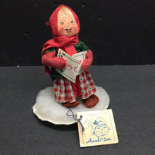 Load image into Gallery viewer, Mobilitee Christmas Caroler Doll 1985 Vintage Collectible (Annalee)
