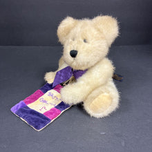 Load image into Gallery viewer, Tj's Best Dressed G.P. Hugabunch Collectible Bear
