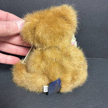 Load image into Gallery viewer, Head Bean Collection Thinkin' of Ya Series D. Bestmom Collectible Bear
