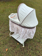 Load image into Gallery viewer, Deluxe Sweet Beginnings Bassinet Battery Operated
