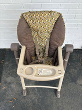 Load image into Gallery viewer, Slim Snacker High Chair
