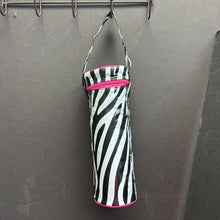 Load image into Gallery viewer, Round Zebra Bag
