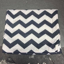 Load image into Gallery viewer, Chevron Infinity Scarf
