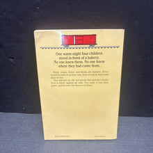 Load image into Gallery viewer, The Boxcar Children (Gertrude Chandler Warner) (Scholastic Old Cover) -series paperback

