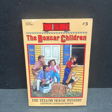 Load image into Gallery viewer, The Yellow House Mystery (Gertrude Chandler Warner) (The Boxcar Children) (Scholastic Old Cover) -series paperback
