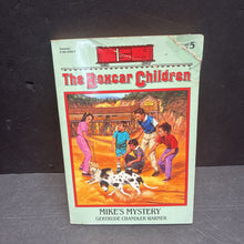 Load image into Gallery viewer, Mike's Mystery (Gertrude Chandler Warner) (The Boxcar Children) (Scholastic Old Cover) -series paperback
