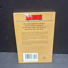 Load image into Gallery viewer, Tree House Mystery (Gertrude Chandler Warner) (The Boxcar Children) (Albert Whitman &amp; Company Old Cover) -series paperback
