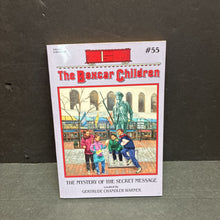 Load image into Gallery viewer, The Mystery of the Secret Message (Gertrude Chandler Warner) (The Boxcar Children) (Scholastic Old Cover) -series paperback
