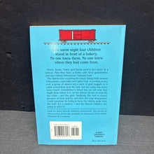 Load image into Gallery viewer, The Growling Bear Mystery (Gertrude Chandler Warner) (The Boxcar Children) (Albert Whitman &amp; Company Old Cover) -series paperback
