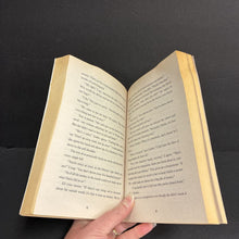 Load image into Gallery viewer, Criminal Destiny (Masterminds) (Gordon Korman) -series paperback
