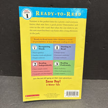 Load image into Gallery viewer, Picnic! A Day in the Park (Ready to Read Pre-Level 1) (Joan Holub) -reader paperback
