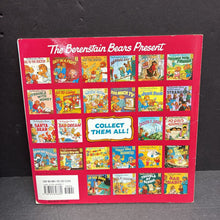 Load image into Gallery viewer, The Berenstain Bears' and Moving Day (Stan &amp; Jan Berenstain) (First Time Books) -character paperback
