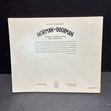 Load image into Gallery viewer, Norman the Doorman (Don Freeman) (Viking Seafarer Books) -paperback
