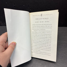 Load image into Gallery viewer, The Lost World (Arthur Conan Doyle) (Puffin Classics) (Dinosaurs) -classic chapter paperback
